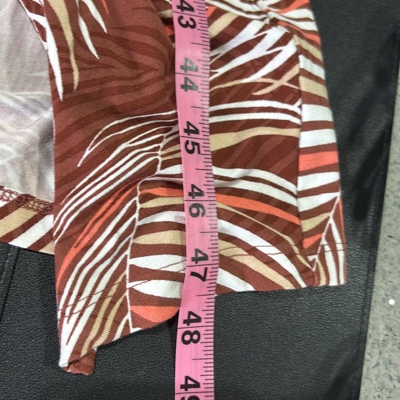 Liz Claiborne Mahogany Palms sleeveless,ruched front,slit hem,stretch, soft - Picture 9 of 11